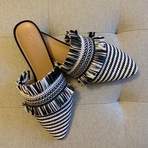 Crown Vintage mules/slides - Never Worn - size 9.5